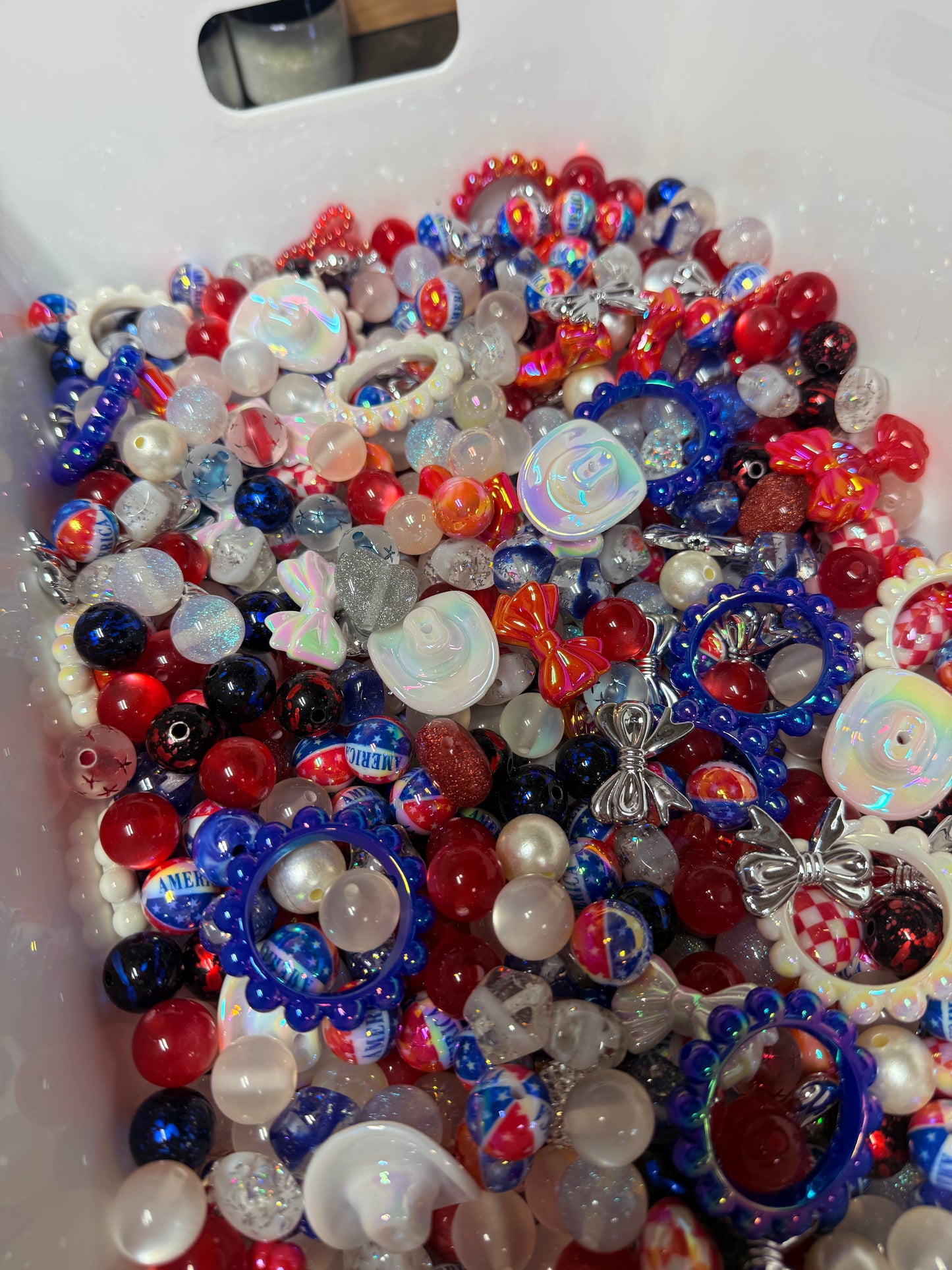 LIVE BEAD SCOOPS!!~LIVE ONLY